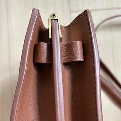 ZARAバッグの画像
