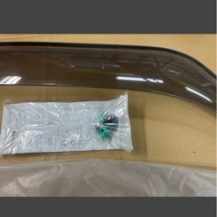 スズキジムニーjb23w 純正ワイドドアバイザー　の画像