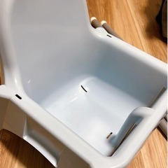 IKEA アンティロープ ハイチェア フットレスト、テーブルつきの画像