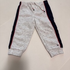 ベビー服　1歳半用　TOMMY HILFIGER上下セットの画像