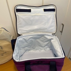 ポップアップテント&クーラーバックの画像