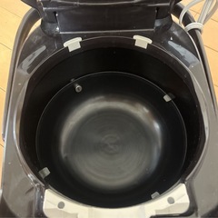 Zojirushi NP-ZU10圧力IH炊飯ジャー 2023年製の画像