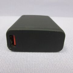 ( M-760 )モバイルバッテリー 10000mAh LPB10018 ブラック 黒 中古 動作確認済みの画像