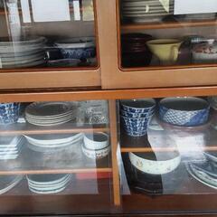 食器棚(お皿つき)の画像