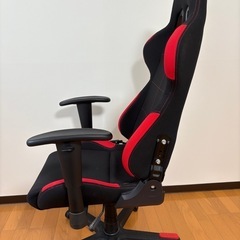 【決定済
】ゲーミングチェアの画像