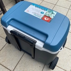 Igloo イグルー クーラーボックス 58L キャスター・伸縮ハンドル付きの画像