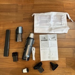 車用　ハンディクリーナー　掃除機の画像