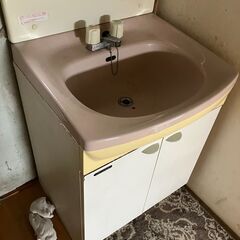 洗面化粧台（古い）[ミラー付き]の画像