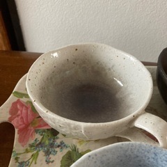 スープや、コーヒーカップ？の画像