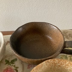 スープや、コーヒーカップ？の画像