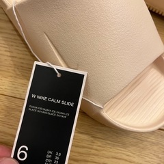 未使用NIKE カーム　スライド　グアバアイス　23センチ　ピンク　サンダルの画像