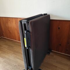 信州大近く！便利なシングルベッドの画像