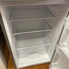 2ドア冷蔵庫の画像