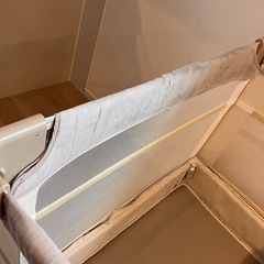 ココネルエアープラス　AB  ホワイトベージュ　ベビーベッドの画像