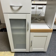 キッチン棚の画像