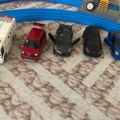 トミカミニカー　おまけ付きの画像