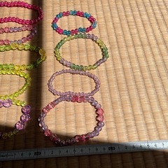 ビーズネックレス　ブレスレットの画像