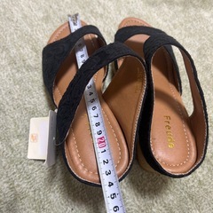 しまむら　サンダルの画像