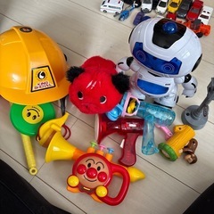 おもちゃ、トミカまとめて
の画像