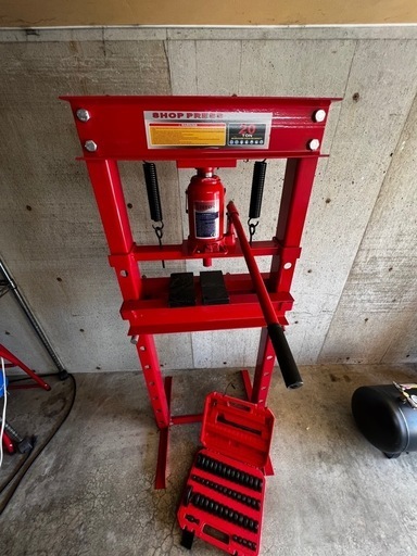 商談中　20トン油圧プレス機 アタッチメント52点のセットでどうぞ！門型