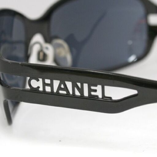 CHANEL サングラス 31750 L2687 ロゴフレーム ブラック 60□18-118 35 本体のみ レンズにキズ有 札幌市 清田区 平岡 CHANEL サングラス 31750 L2687 ロゴフレーム ブラック 60□18-118 35