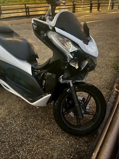 ホンダPCX JF28 事故車