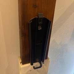 壁掛けテレビ金具の画像