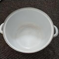 HALLO KITTY　ホーロー深鍋の画像