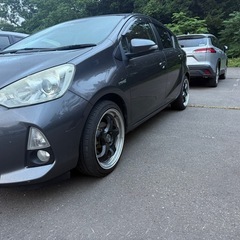 トヨタ アクア 車検1年残し ハイブリッドバッテリー交換済みの画像