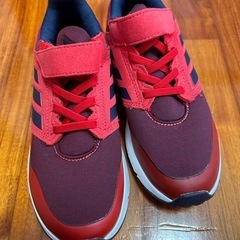 adidasスニーカー20cmの画像