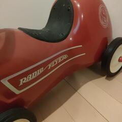 RADIO FLYER（ラジオ フライヤー）　リトルレッドロードスター8　子ども用乗り物 （投稿管理番号：29）の画像