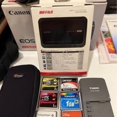 《大幅値下げ！！》【一眼レフ】Canon EOS Kiss Digital X 他、充実な付属品📷✨の画像