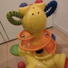 無料！FisherPrice（フィッシャープライス）　ボール落とし　赤ちゃん用玩具（投稿管理番号：32）の画像