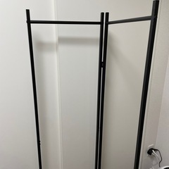 ハンガーラックの画像