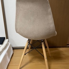 ダイニングチェアの画像