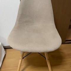 ダイニングチェアの画像