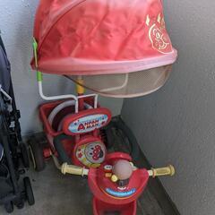 アンパンマンバイクの画像