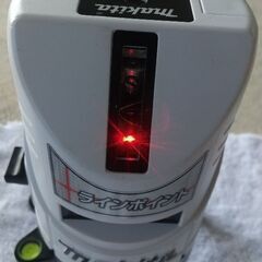 マキタ レーザー墨出し器 売ります‼️の画像
