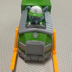 パウパトロール　おもちゃ　服　の画像