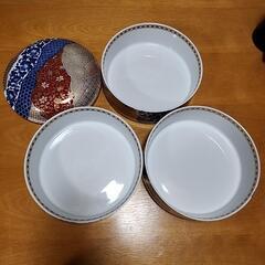 重箱（骨董品）の画像