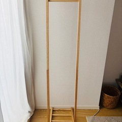 木製スリムハンガーラックの画像