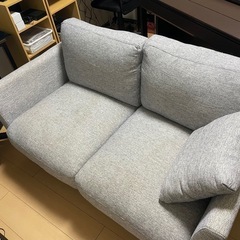 ソファ　貰ってください
