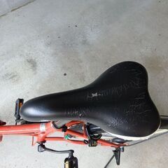 20インチ折りたたみ自転車の画像
