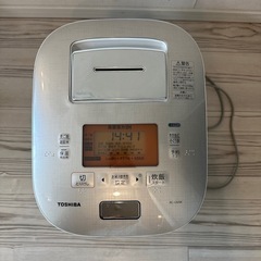 東芝　圧力炊飯ジャー　5号炊きの画像
