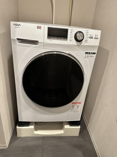 ほぼ新品！AQUA ドラム式全自動洗濯機 8kg［AQW-F8N］—コンパクトデザイン＆お湯洗い機能付き