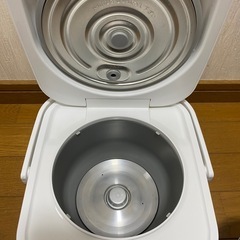 2020年製🌻ニトリ マイコン炊飯ジャー 3合炊き SN-A5WH ホワイト NITORI (0806c)の画像