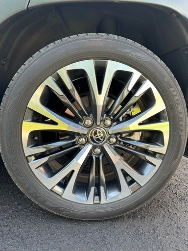 ヤリスクロス 純正18インチ