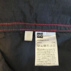 赤と紺のフード付きジャケット GU 110cm 上着 子供服 キッズの画像