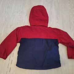 赤と紺のフード付きジャケット GU 110cm 上着 子供服 キッズの画像