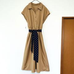 【NATURAL BEAUTY BASIC】小紋プリントベルト付 ワンピースの画像